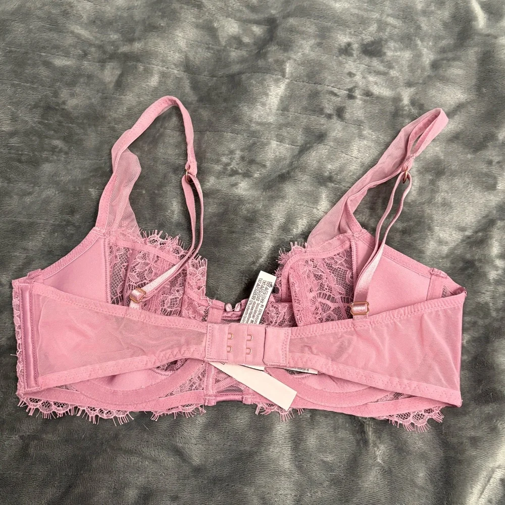 Victorias Secret Bra - Picture 3 of 4